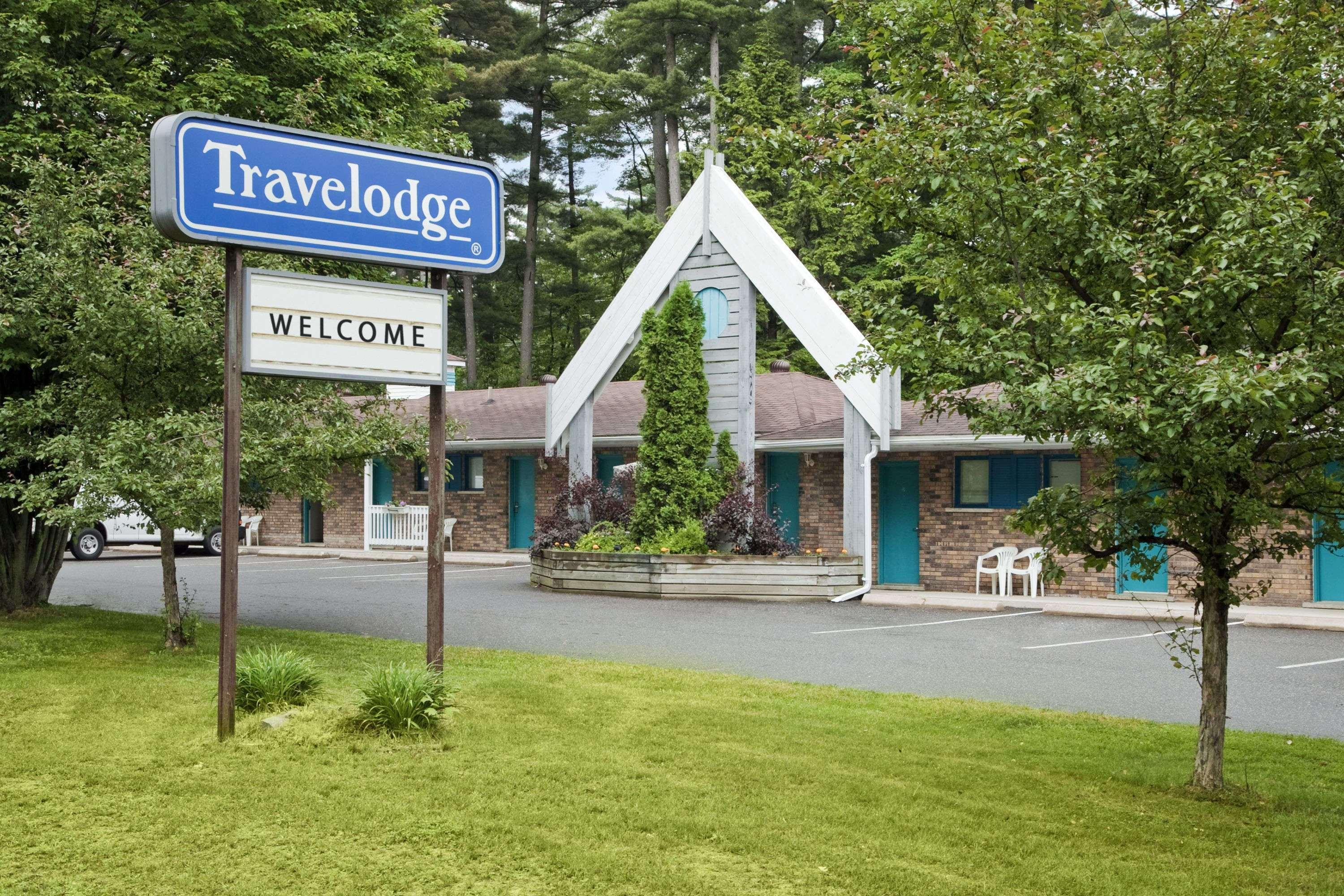 Travelodge By Wyndham Bracebridge Exteriér fotografie