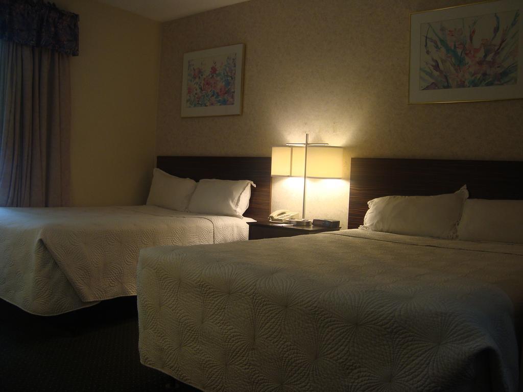 Travelodge By Wyndham Bracebridge Exteriér fotografie